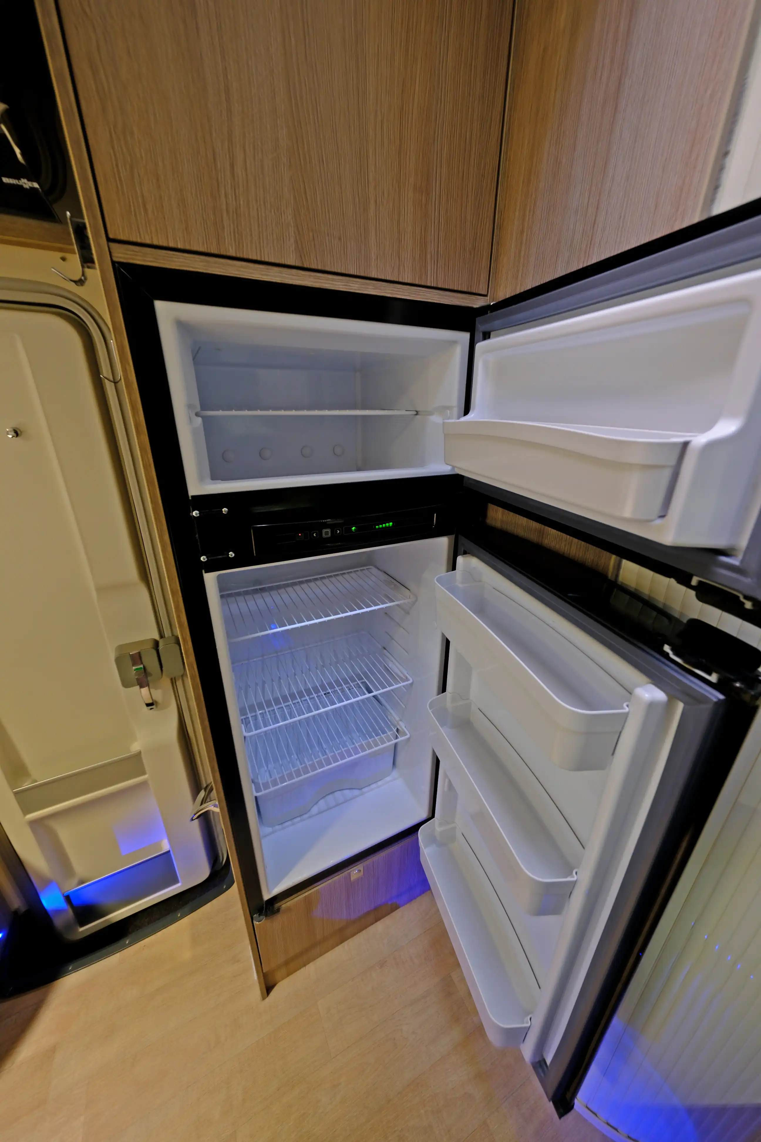 CHALLENGER Genesis 290